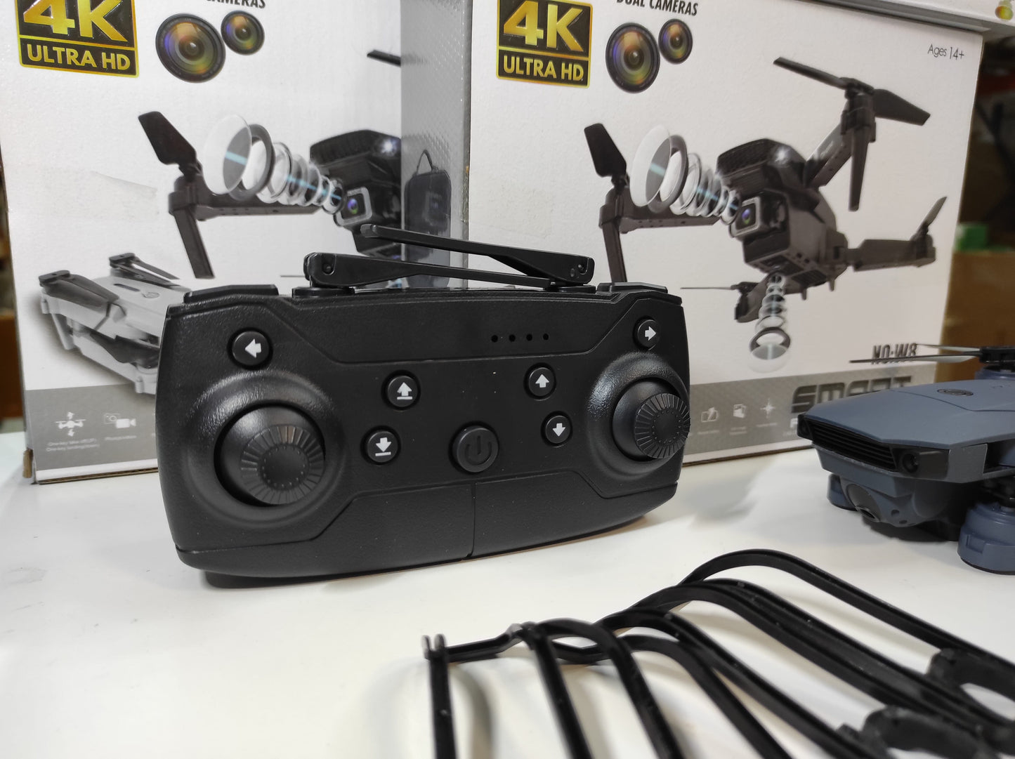 Dron con doble cámara 4K + Maletín Gratis